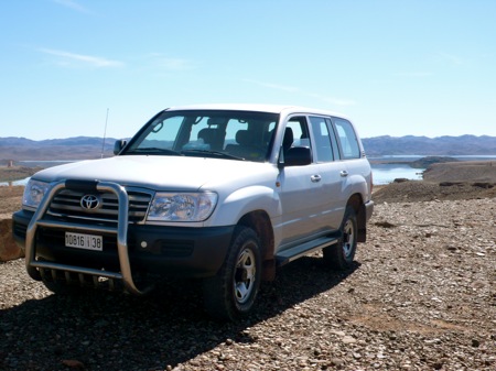 Morocco-4x4-Tour-Toyota-Landcruiser -Lake-El-Mansour