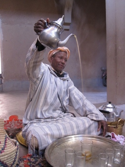 Tea-Pouring- Ceremony-Berber-Village-Tour